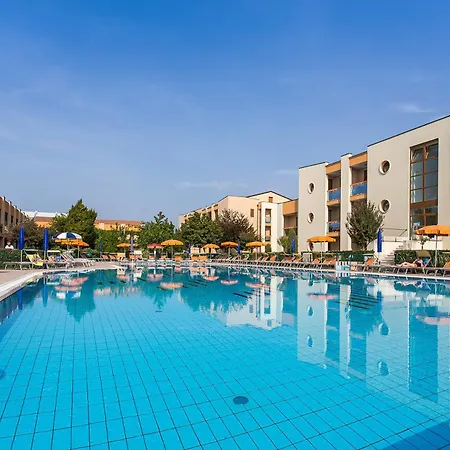 Villaggio Ai Ginepri - Agenzia Cocal Apartment *